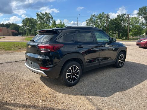 Certified 2025 Chevrolet TrailBlazer LT FWD image 34