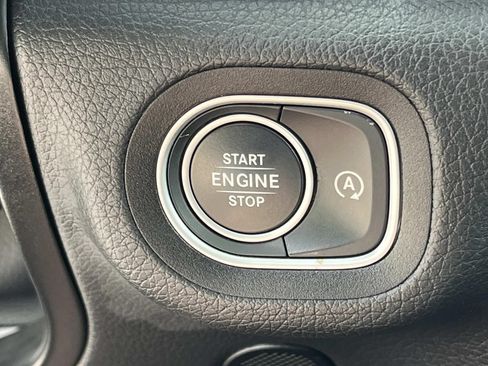 Certified 2025 Mercedes-Benz GLS 450 4MATIC w/ AMG Line Exterior image 41