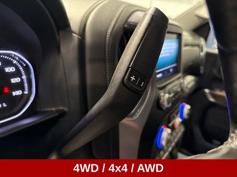 Used 2019 GMC Sierra 1500 SLE w/ SLE Value Package AWD/4WD image 11