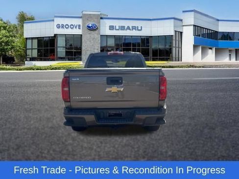 Used 2015 Chevrolet Colorado Z71 AWD/4WD image 5