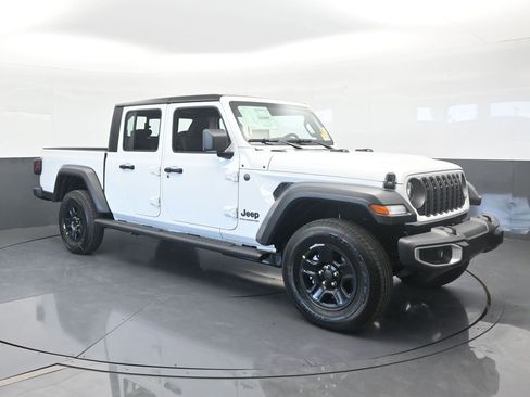 New 2026 Jeep Gladiator Sport image 8