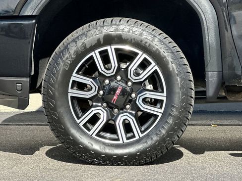 Used 2022 GMC Sierra 2500 AT4 image 26