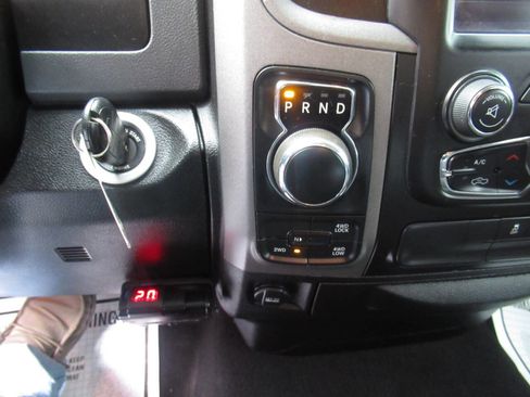 Used 2019 RAM 1500 Express w/ Express Value Package image 18