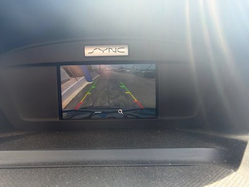 Used 2018 Ford Escape SE FWD image 10