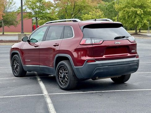 Used 2019 Jeep Cherokee Latitude w/ Popular Appearance Group image 5