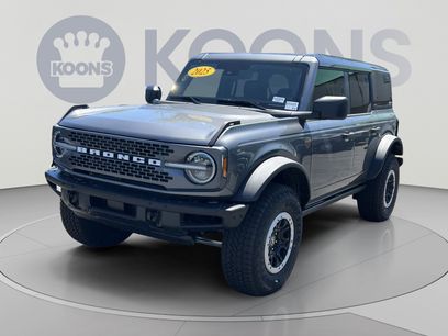 New 2025 Ford Bronco Badlands w/ Sasquatch Package