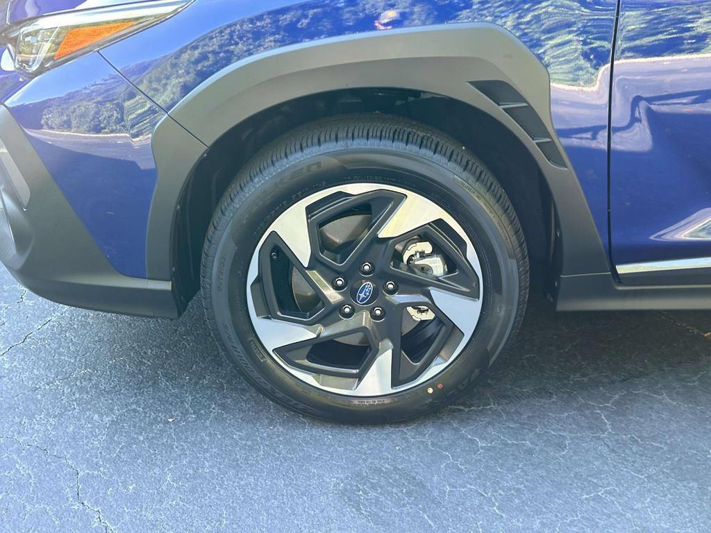 New 2026 Subaru Crosstrek 2.5i Limited w/ Crosstrek Mirror Package AWD/4WD image 9