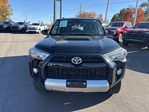 Used 2015 Toyota 4Runner Trail Premium image 8