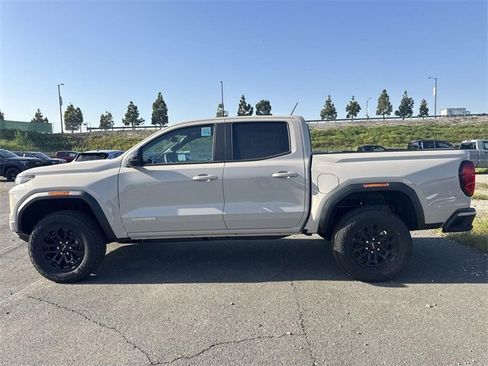 New 2026 GMC Canyon Elevation image 5