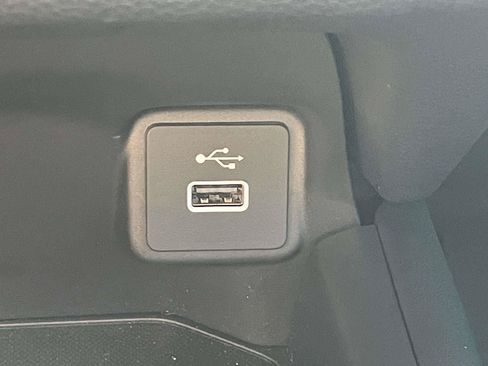 Used 2025 Honda HR-V Sport image 28