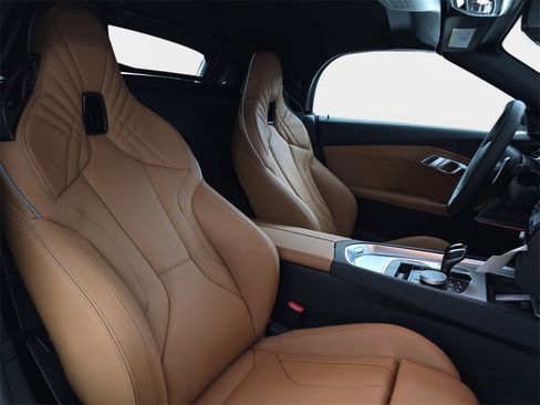 New 2026 BMW Z4 sDrive30i w/ Premium Package image 10
