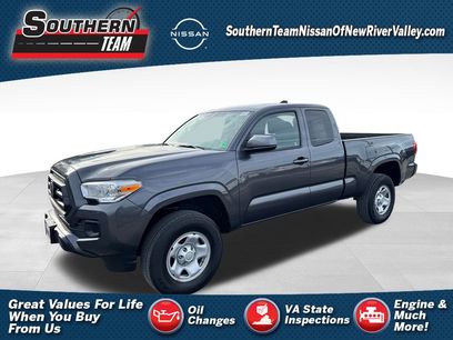 Used 2023 Toyota Tacoma SR w/ SR Convenience Package