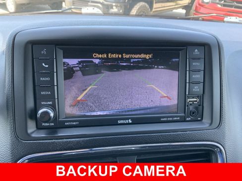 Used 2019 Dodge Grand Caravan SXT FWD image 36
