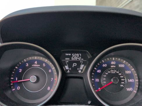 Used 2013 Hyundai Elantra GLS w/ Preferred Pkg image 29