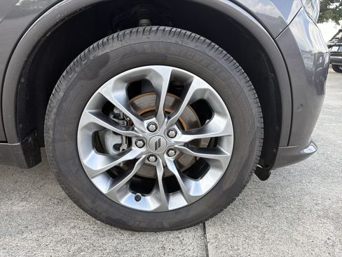 Used 2019 Dodge Durango R/T w/ Technology Group AWD/4WD image 12
