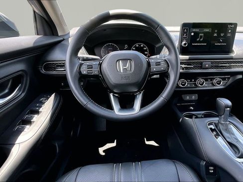 Used 2026 Honda HR-V EX-L image 9