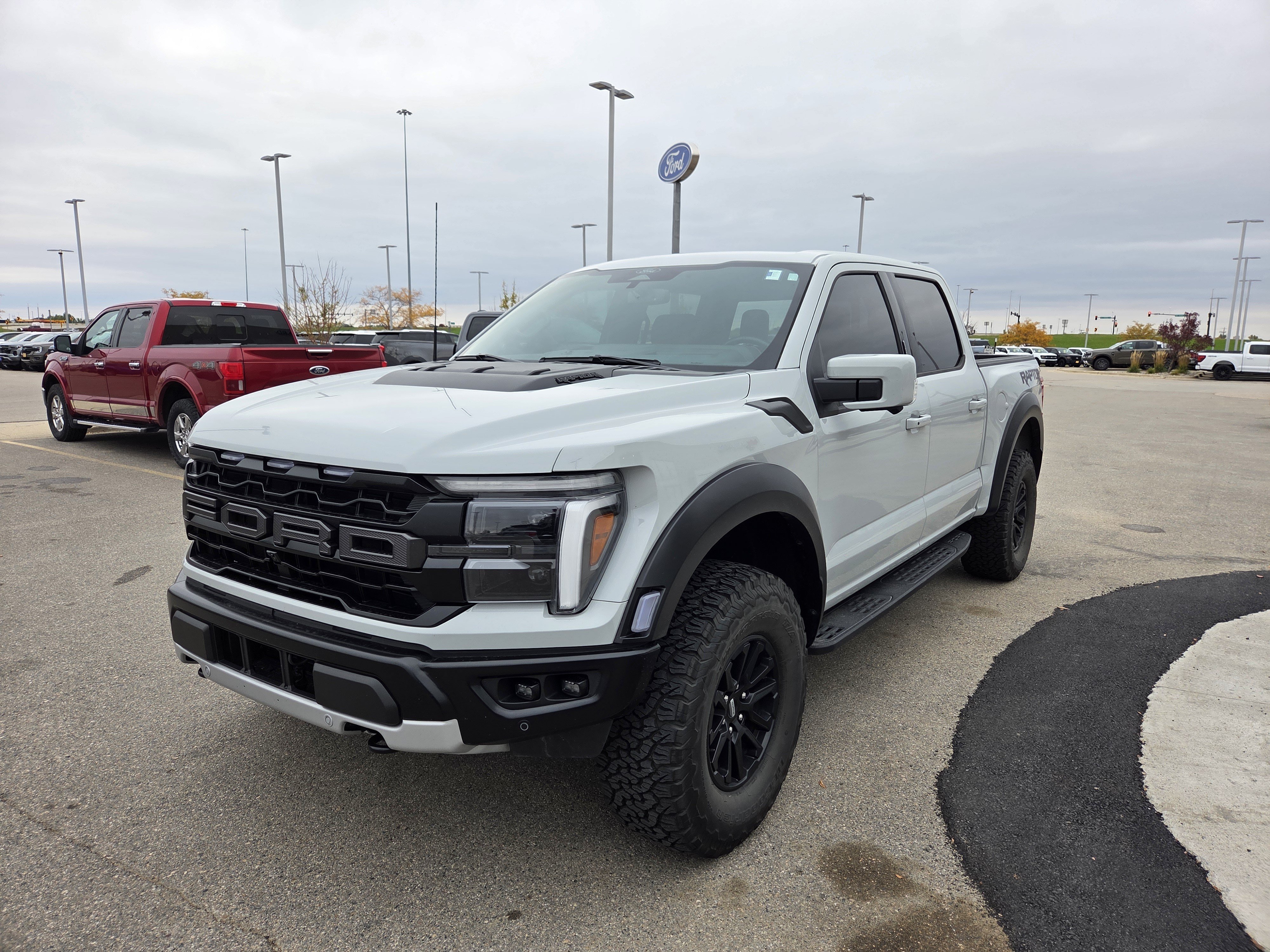 Used 2026 Ford F150 Raptor AWD/4WD image 2
