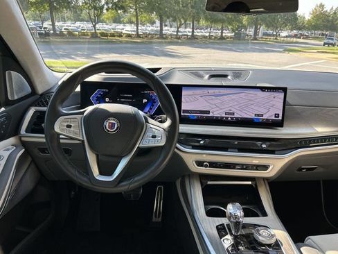 Certified 2025 BMW ALPINA XB7 AWD/4WD image 20