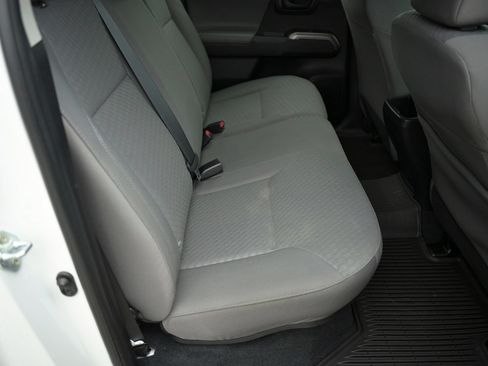 Used 2023 Toyota Tacoma SR5 AWD/4WD image 44
