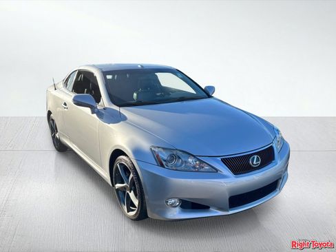 Used 2010 Lexus IS 250C RWD image 5