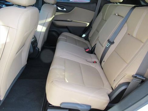 Used 2022 Chevrolet Blazer Premier w/ Enhanced Convenience Package image 27