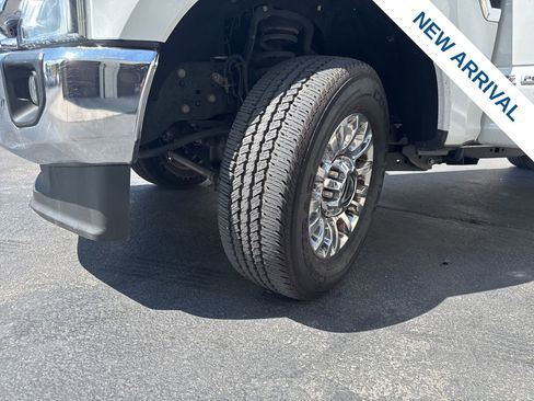 Used 2022 Ford F250 XLT w/ XLT Premium Package AWD/4WD image 26