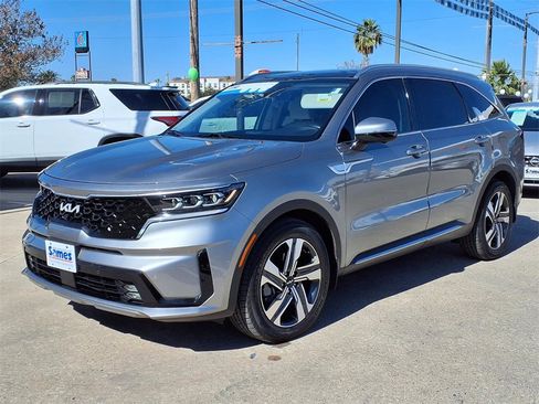 Certified 2024 Kia Sorento SX Prestige image 3