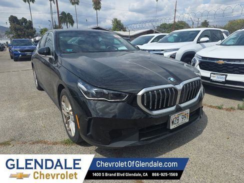 Used 2024 BMW 530i RWD image 9