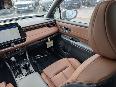 New 2026 Subaru Outback Touring XT AWD/4WD image 11