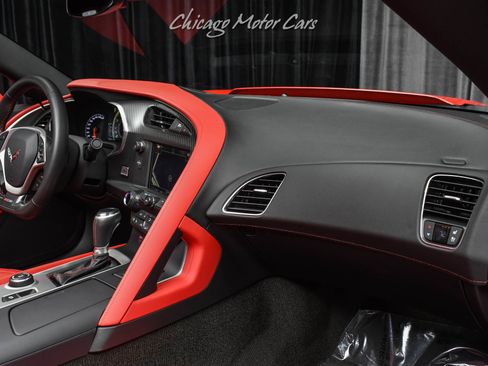 Used 2016 Chevrolet Corvette Z06 w/ 2LZ Preferred Equipment Group RWD image 24
