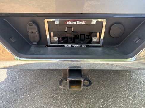 Used 2025 Chevrolet Silverado 2500 LT w/ Convenience Package AWD/4WD image 47