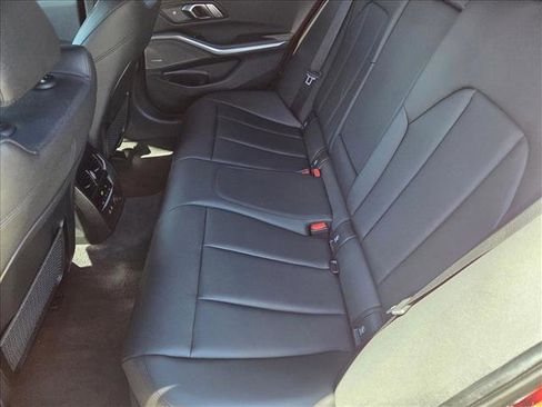Used 2019 BMW 330i xDrive Sedan w/ Premium Package image 19