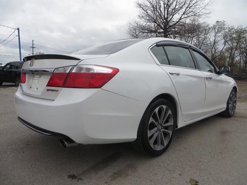 Used 2015 Honda Accord Sport image 23