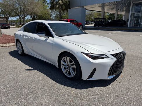 Used 2023 Lexus IS 300 w/ Comfort Package RWD image 13