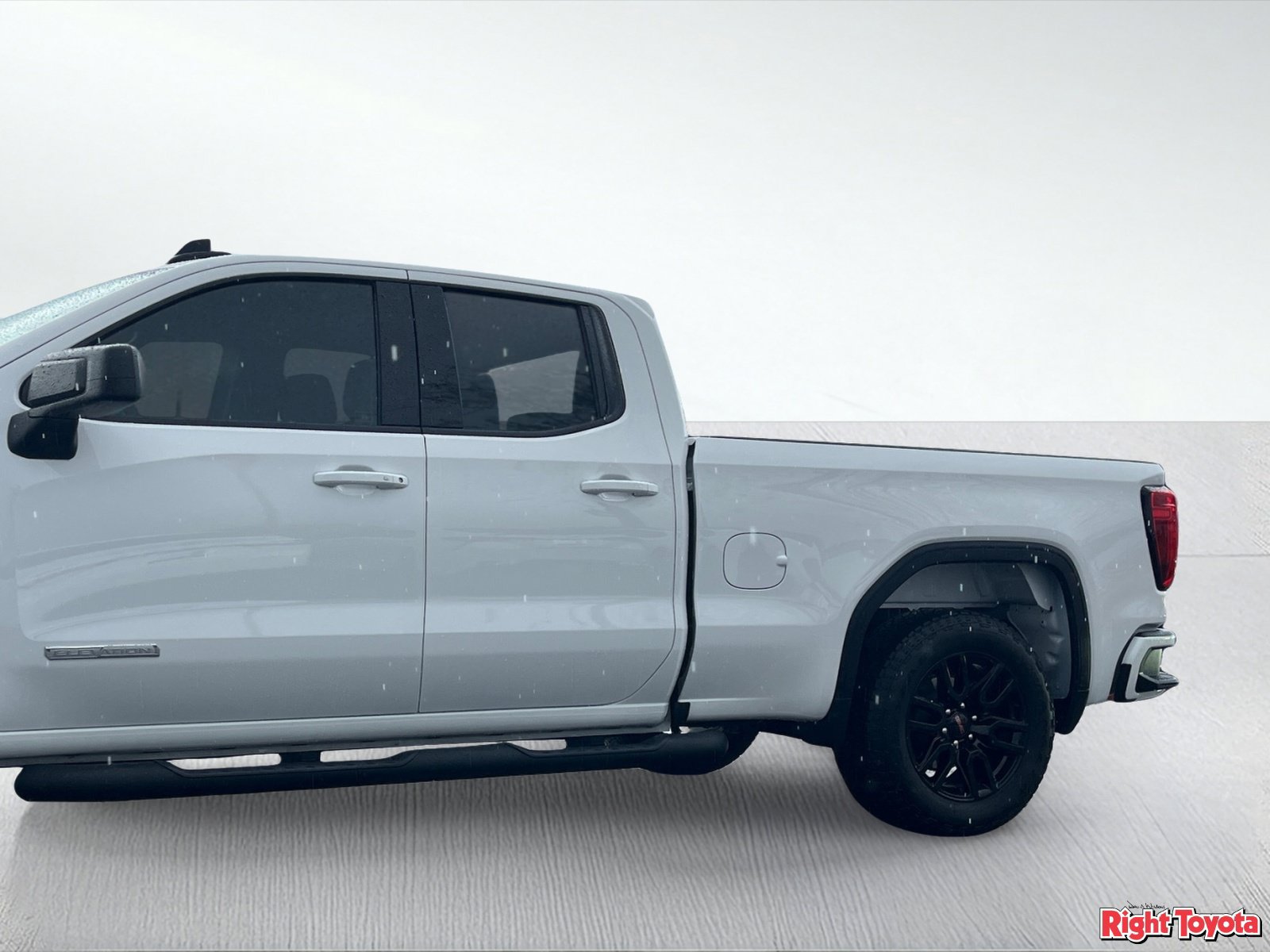 Used 2026 GMC Sierra 1500 Elevation w/ Elevation Select Package RWD image 9