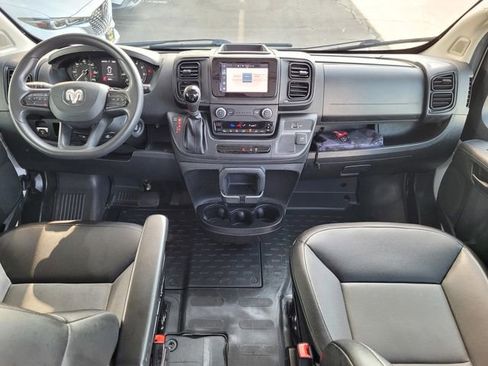 Used 2023 RAM ProMaster 2500 FWD image 6
