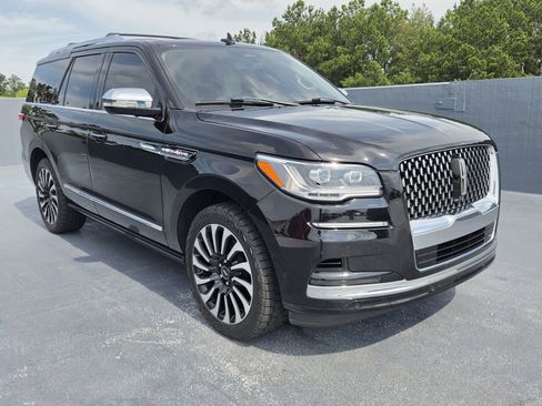 Used 2022 Lincoln Navigator Black Label AWD/4WD image 7