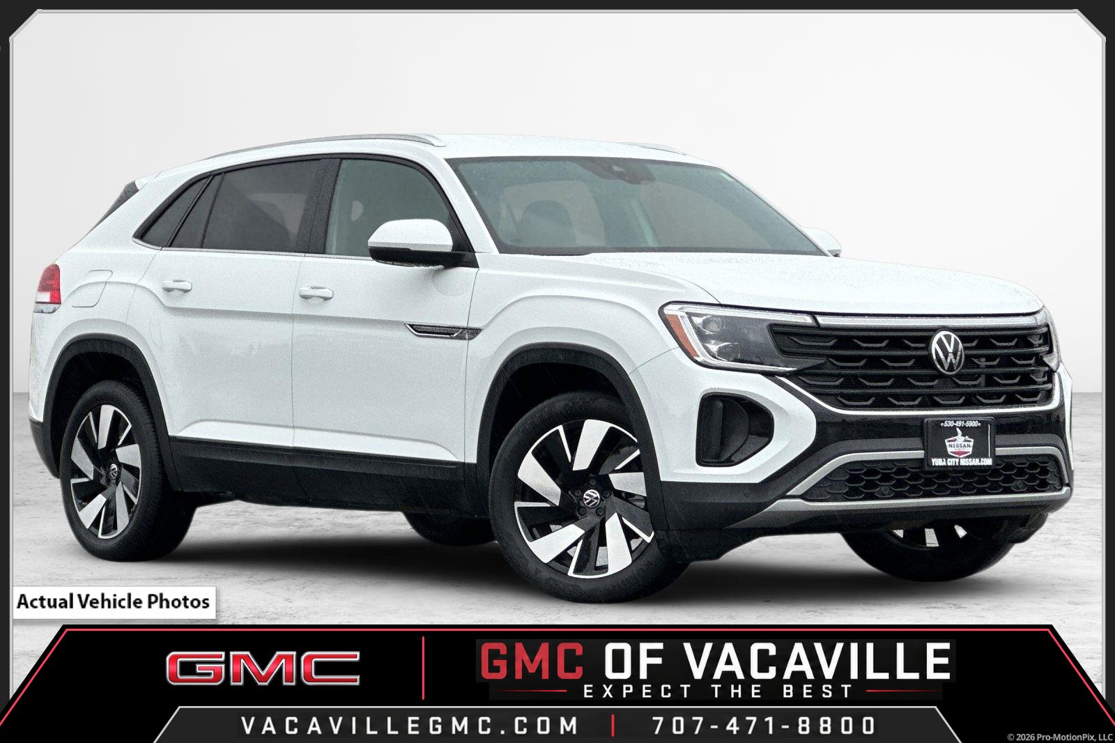 Used 2024 Volkswagen Atlas Cross Sport SE AWD/4WD image 1