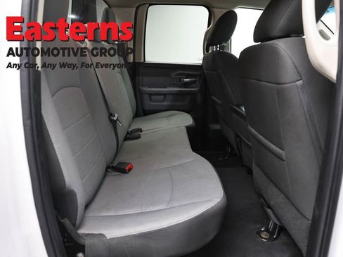 Used 2024 RAM 1500 Classic SLT AWD/4WD image 21