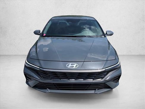 New 2026 Hyundai Elantra SE FWD image 6