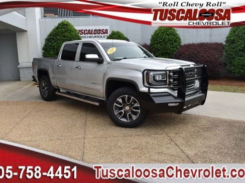 Used 2017 GMC Sierra 1500 SLT AWD/4WD image 1