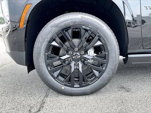 New 2026 Chevrolet Tahoe Premier AWD/4WD image 7