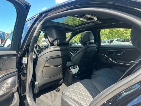 Used 2026 Mercedes-Benz S 580 4MATIC Sedan image 15
