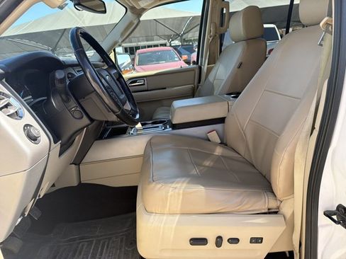 Used 2017 Ford Expedition EL Limited w/ Equipment Group 301A AWD/4WD image 10