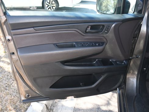 Used 2022 Honda Odyssey EX-L image 10