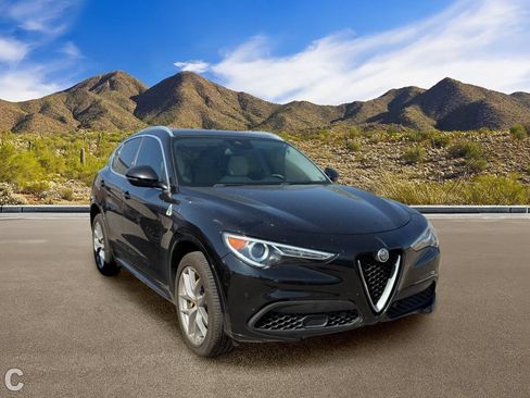 Used 2021 Alfa Romeo Stelvio Ti w/ Nero Edizione AWD/4WD image 5