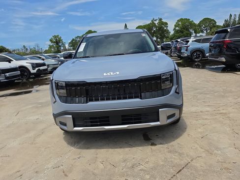 New 2027 Kia Seltos S FWD image 3