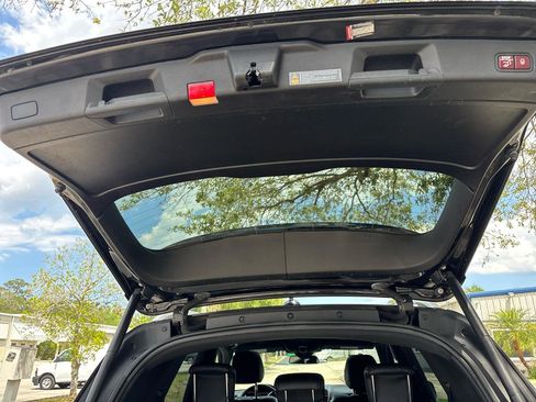 Used 2017 Mercedes-Benz GLE 350 4MATIC image 34