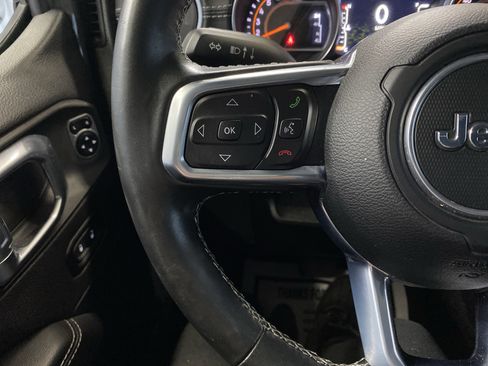 Certified 2021 Jeep Wrangler Unlimited Sahara image 21