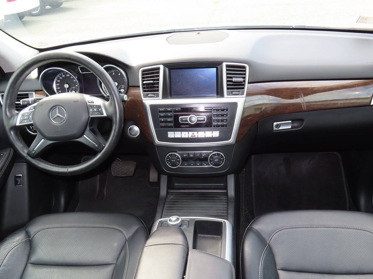 Used 2015 Mercedes-Benz ML 350 4MATIC image 19